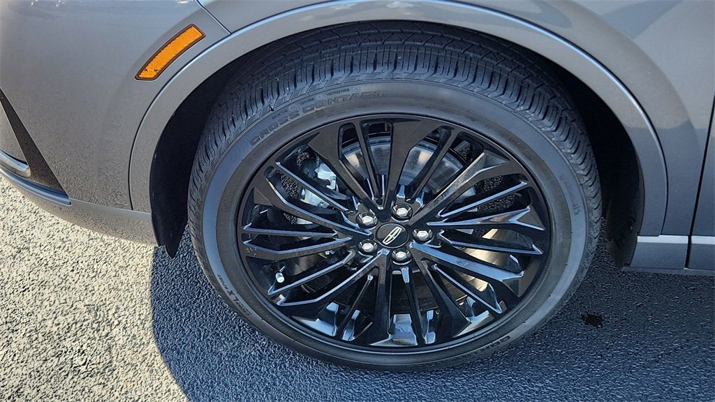 New 2026 Lincoln Corsair Reserve image 14