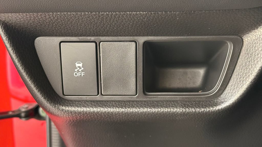 Certified 2026 Honda HR-V Sport image 32