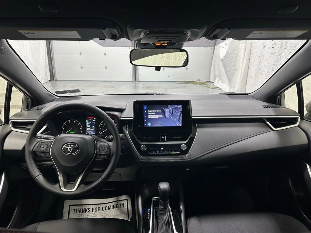 Used 2025 Toyota Corolla SE FWD image 42