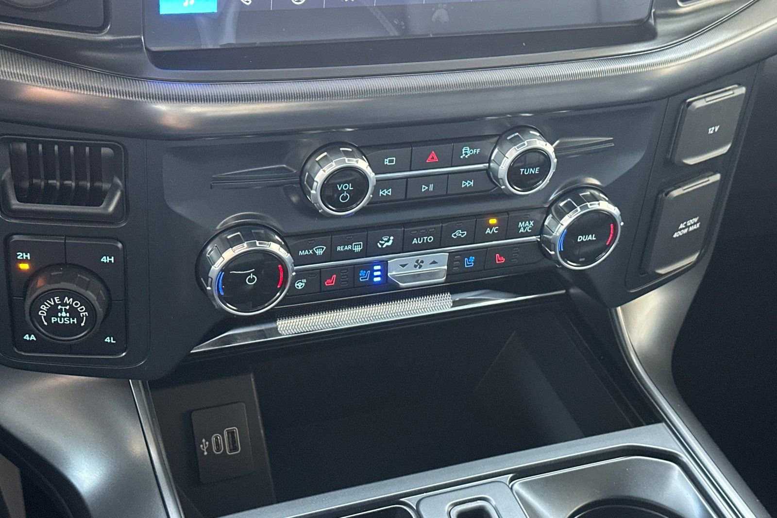 New 2026 Ford F150 Lariat w/ Equipment Group 501A Mid image 20