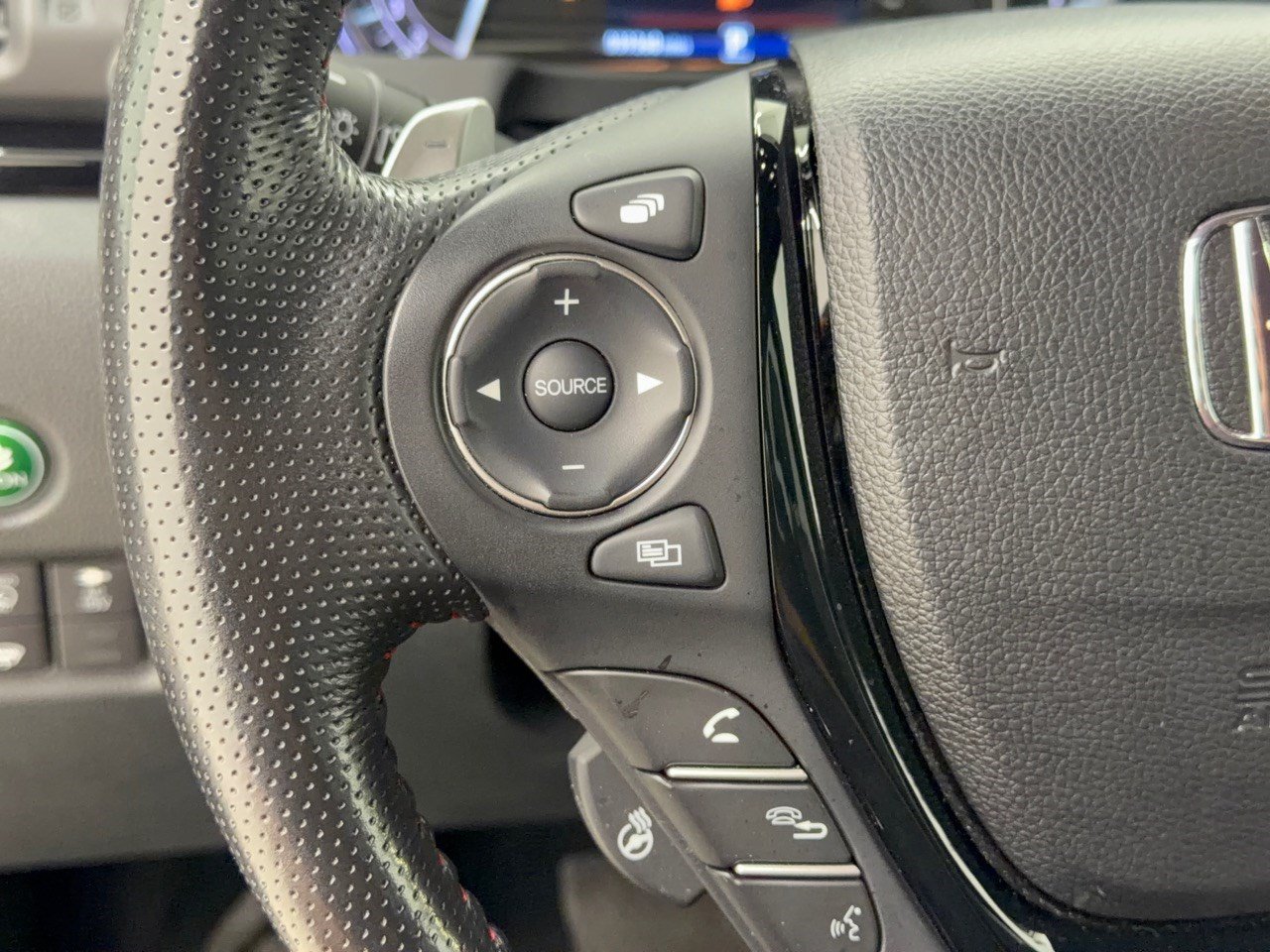 Used 2023 Honda Ridgeline Black Edition image 18
