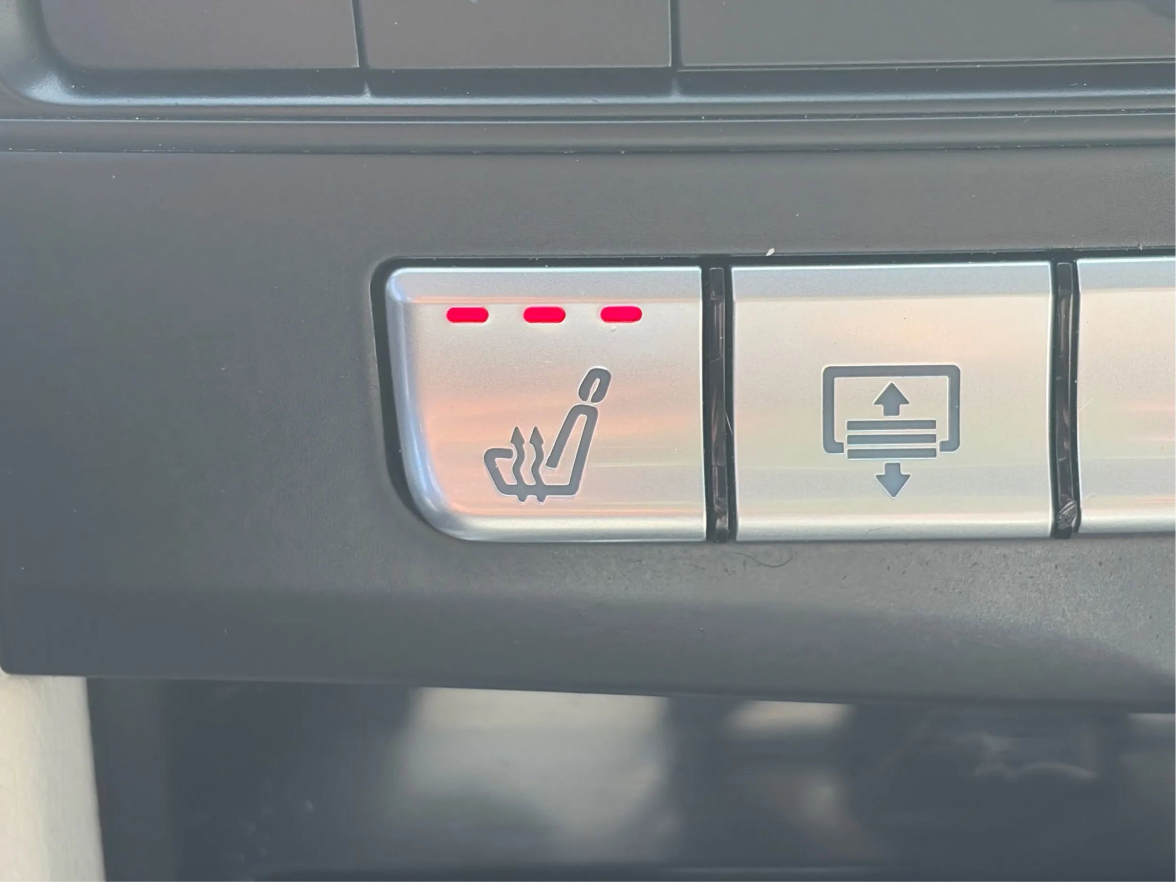 Used 2016 Mercedes-Benz E 250 Sedan image 36