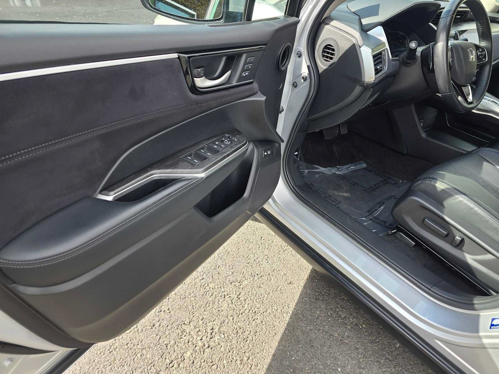 Used 2021 Honda Clarity Touring image 21