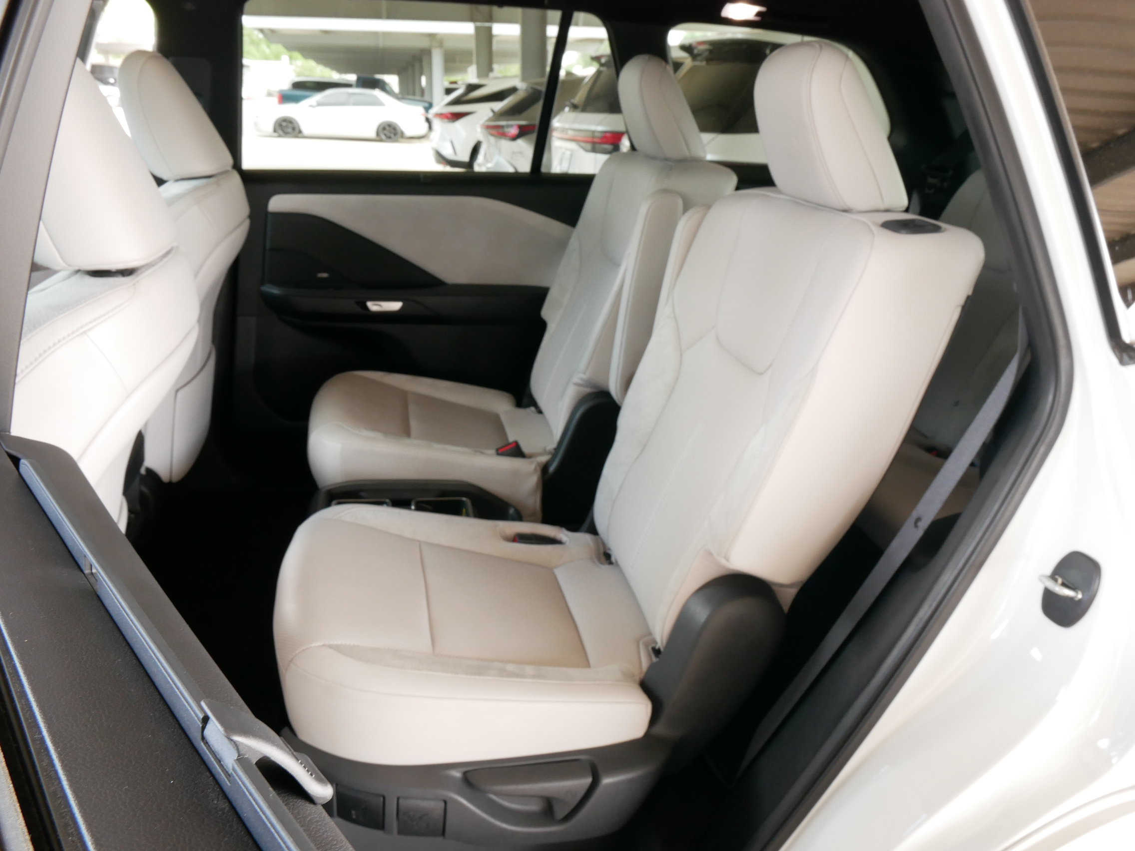 Used 2024 Lexus TX 350 AWD w/ Technology Package image 22