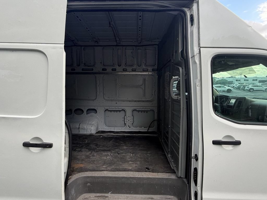 Used 2021 Nissan NV 2500 S RWD image 13