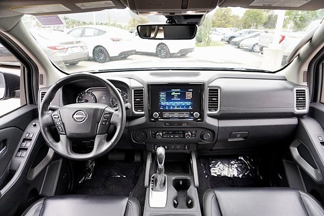 Certified 2024 Nissan Frontier SL w/ Technology Package RWD image 30