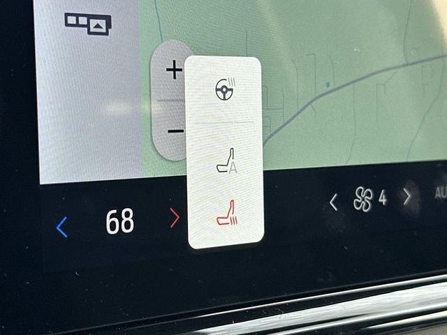 New 2025 Ford Expedition Active image 34