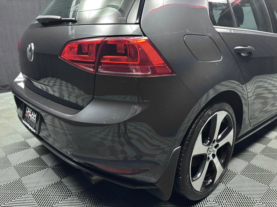 Used 2016 Volkswagen GTI SE image 12