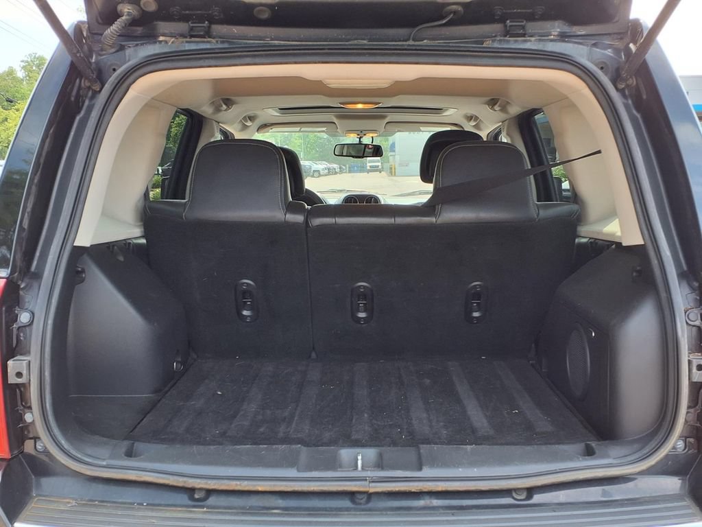 Used 2014 Jeep Patriot Limited w/ Sun/Sound Group AWD/4WD image 8