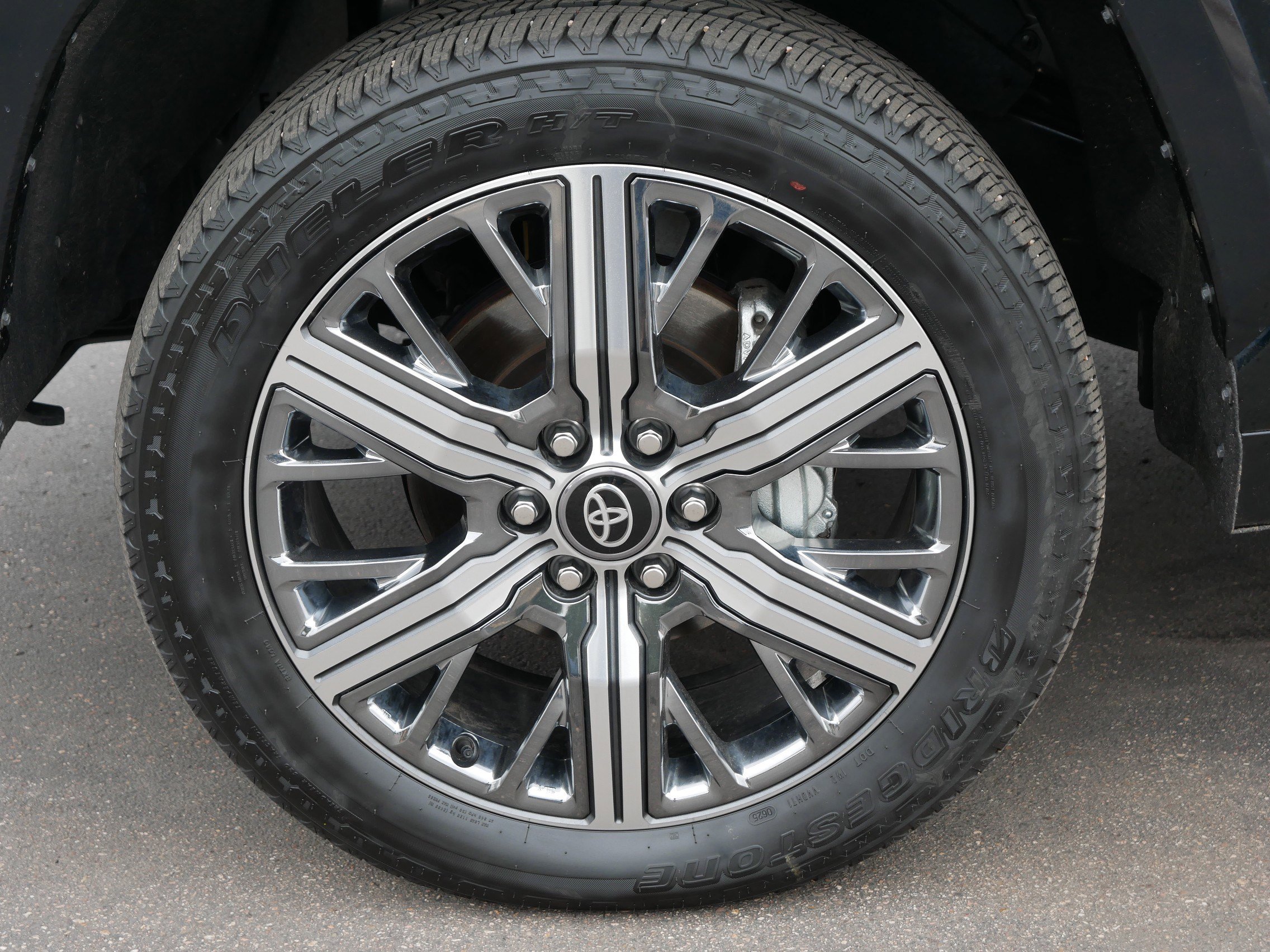 Used 2025 Toyota Tundra Capstone image 15