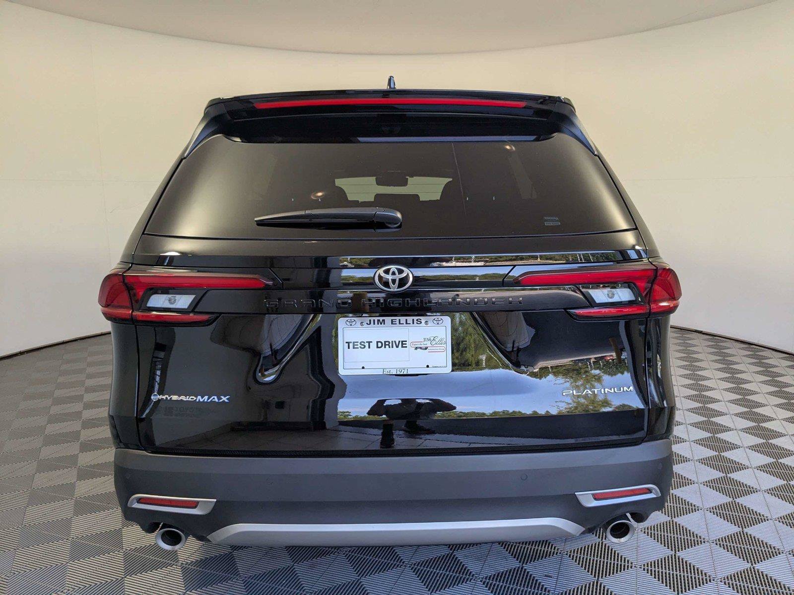 Certified 2026 Toyota Grand Highlander AWD Hybrid image 5