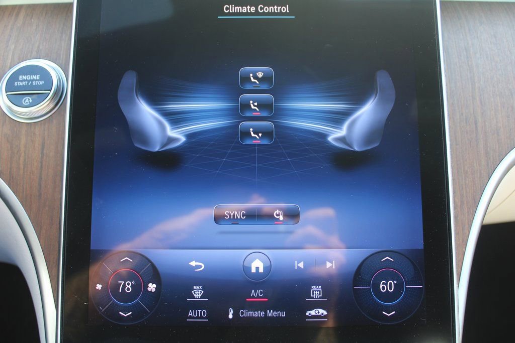 Used 2024 Mercedes-Benz C 300 Sedan image 38