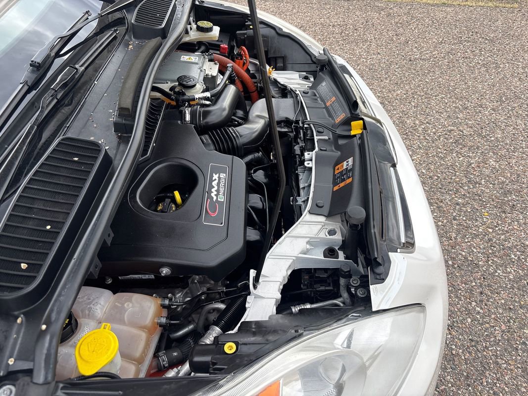 Used 2014 Ford C-MAX Energi SEL w/ Equipment Group 303A image 22