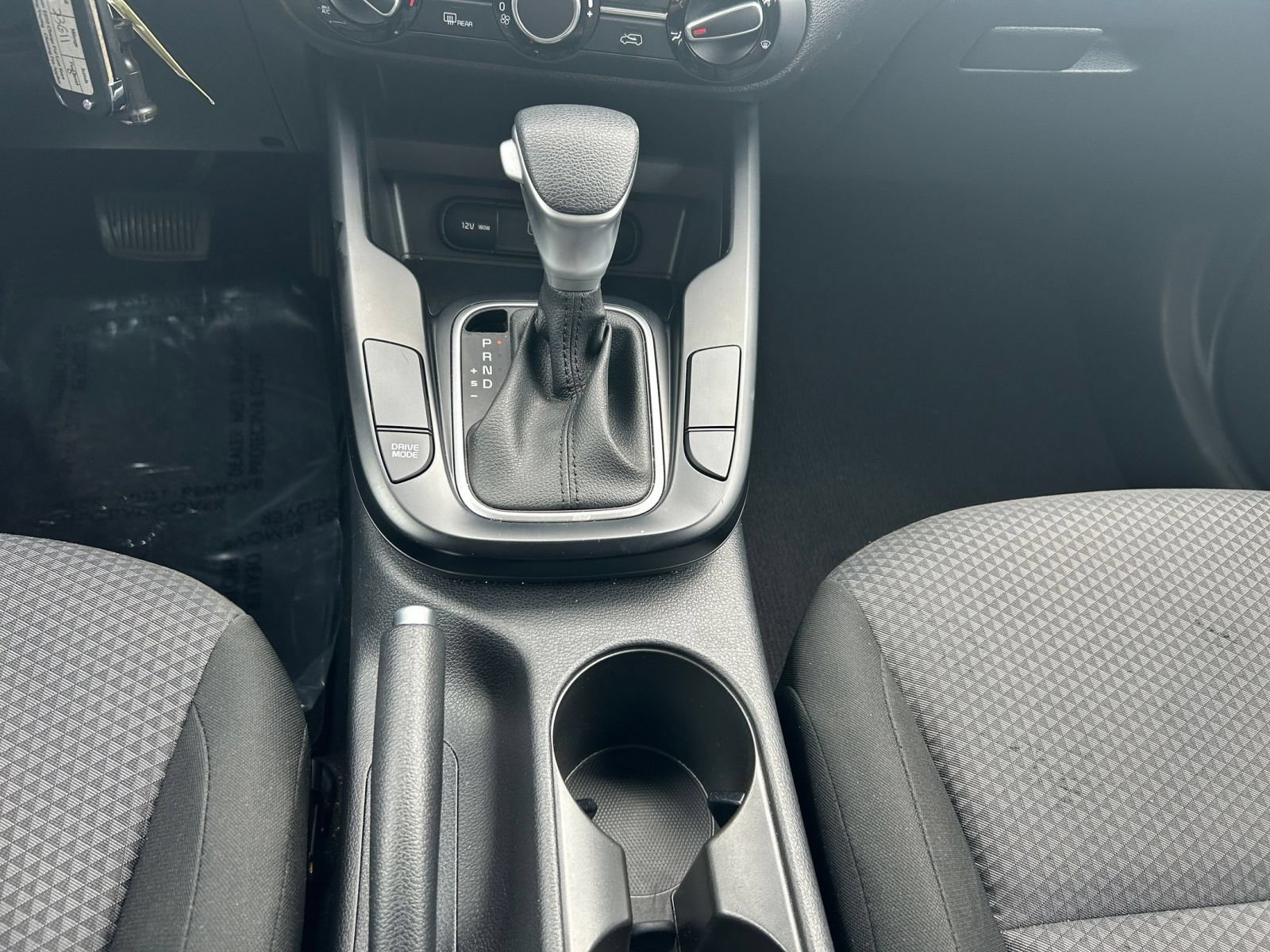 Used 2025 Kia Soul LX w/ LX Technology Package FWD image 36