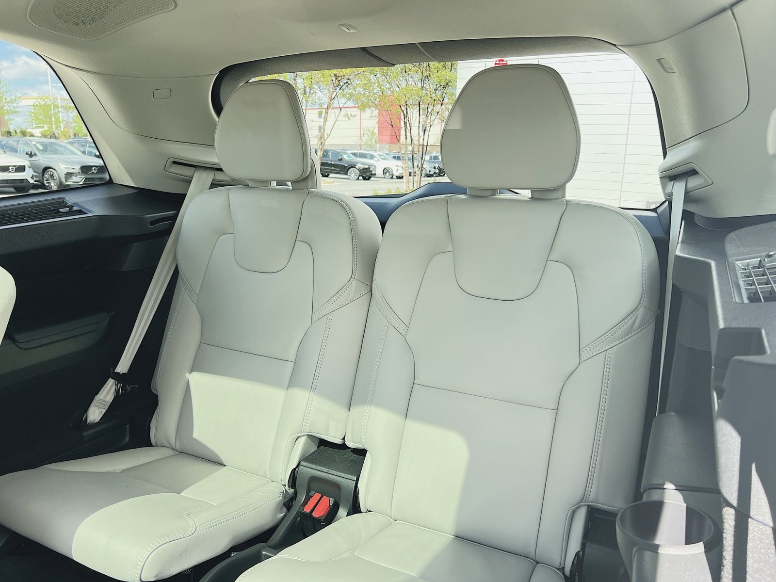 Certified 2024 Volvo XC90 B6 Ultimate AWD/4WD image 34