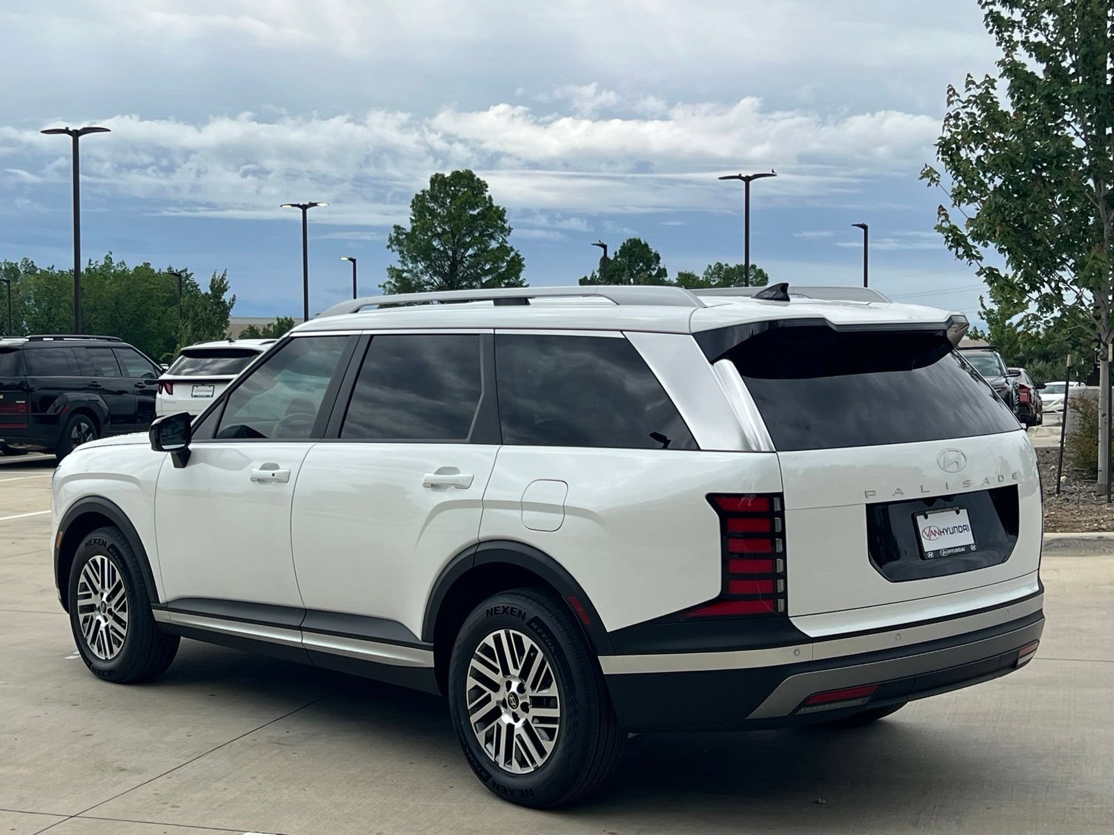 New 2026 Hyundai Palisade SEL FWD image 9