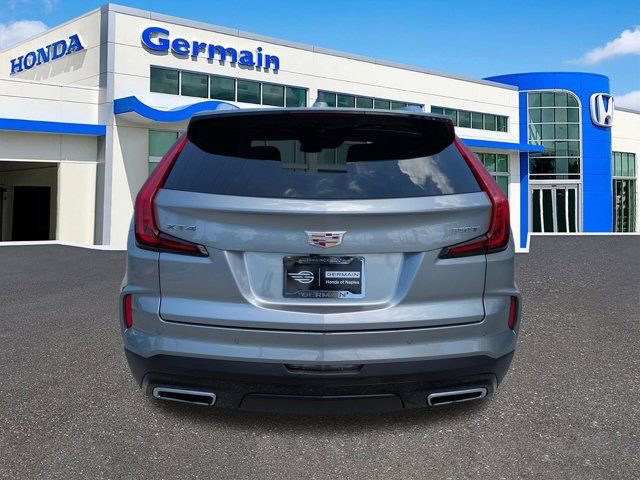 Used 2025 Cadillac XT4 Premium Luxury FWD image 6