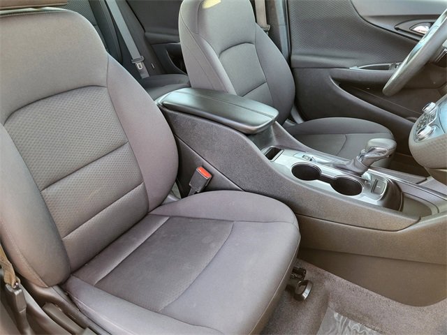 Used 2023 Chevrolet Malibu LT image 4