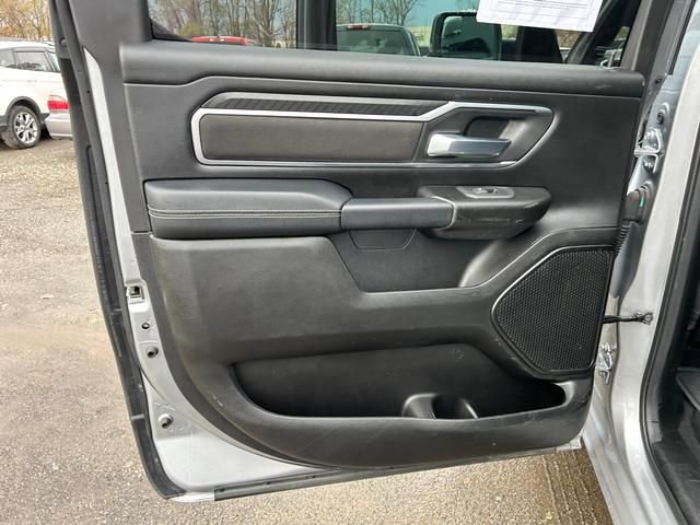 Used 2025 RAM 1500 Big Horn AWD/4WD image 13