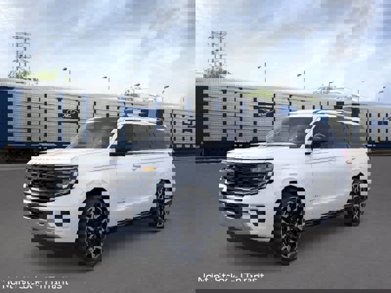 New 2026 Ford Expedition Platinum image 1