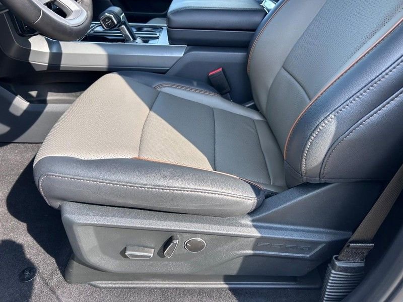 New 2025 Ford F150 Lariat w/ Equipment Group 502A High image 20