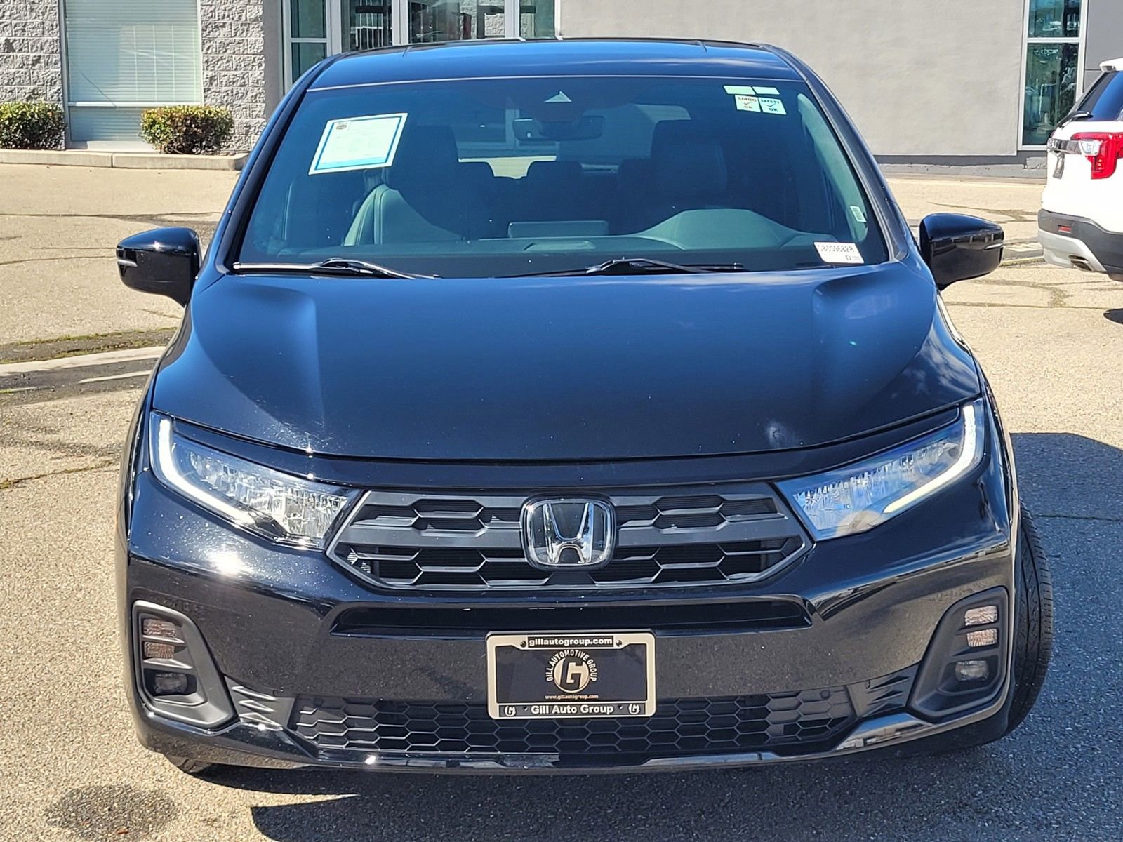 Used 2025 Honda Odyssey Sport-L image 2