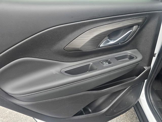 Used 2024 GMC Terrain SLE image 14