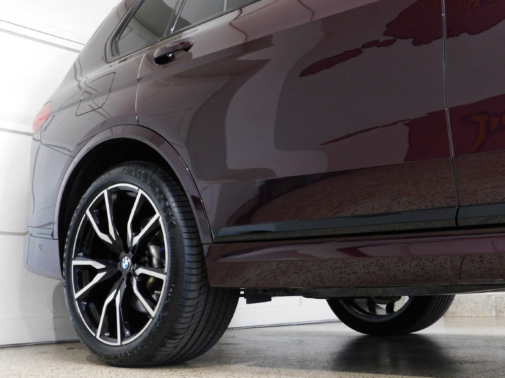 Used 2022 BMW X7 xDrive40i AWD/4WD image 7