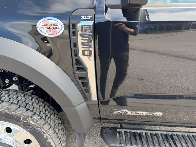 New 2025 Ford F550 4x4 Regular Cab Super Duty w/ XLT Value Package image 10