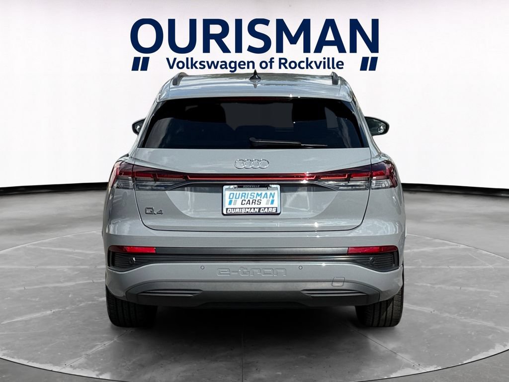 Used 2025 Audi Q4 e-tron Premium Plus RWD image 5