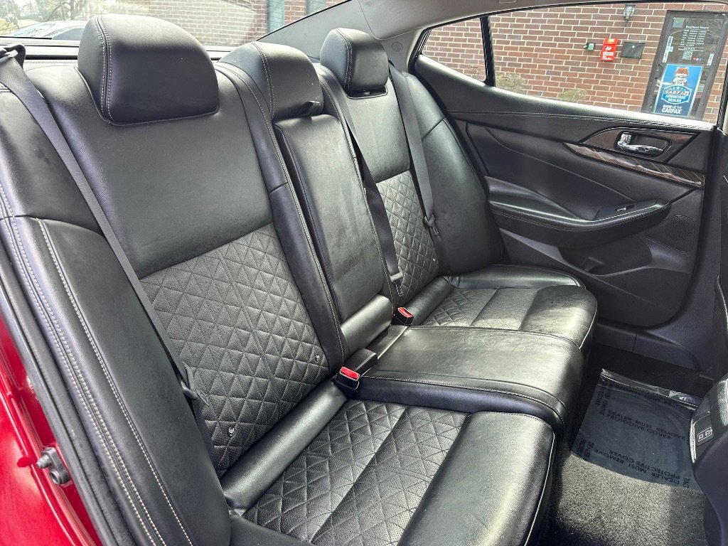 Used 2018 Nissan Maxima Platinum w/ Interior Lighting Package image 20