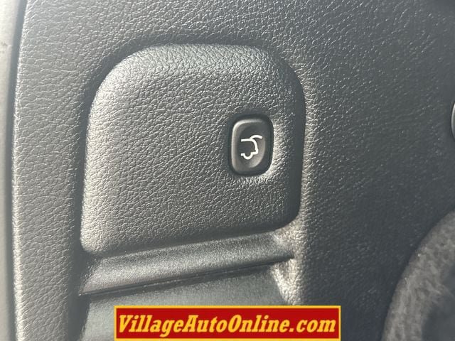 Used 2020 Jeep Grand Cherokee Limited w/ Luxury Group II AWD/4WD image 37