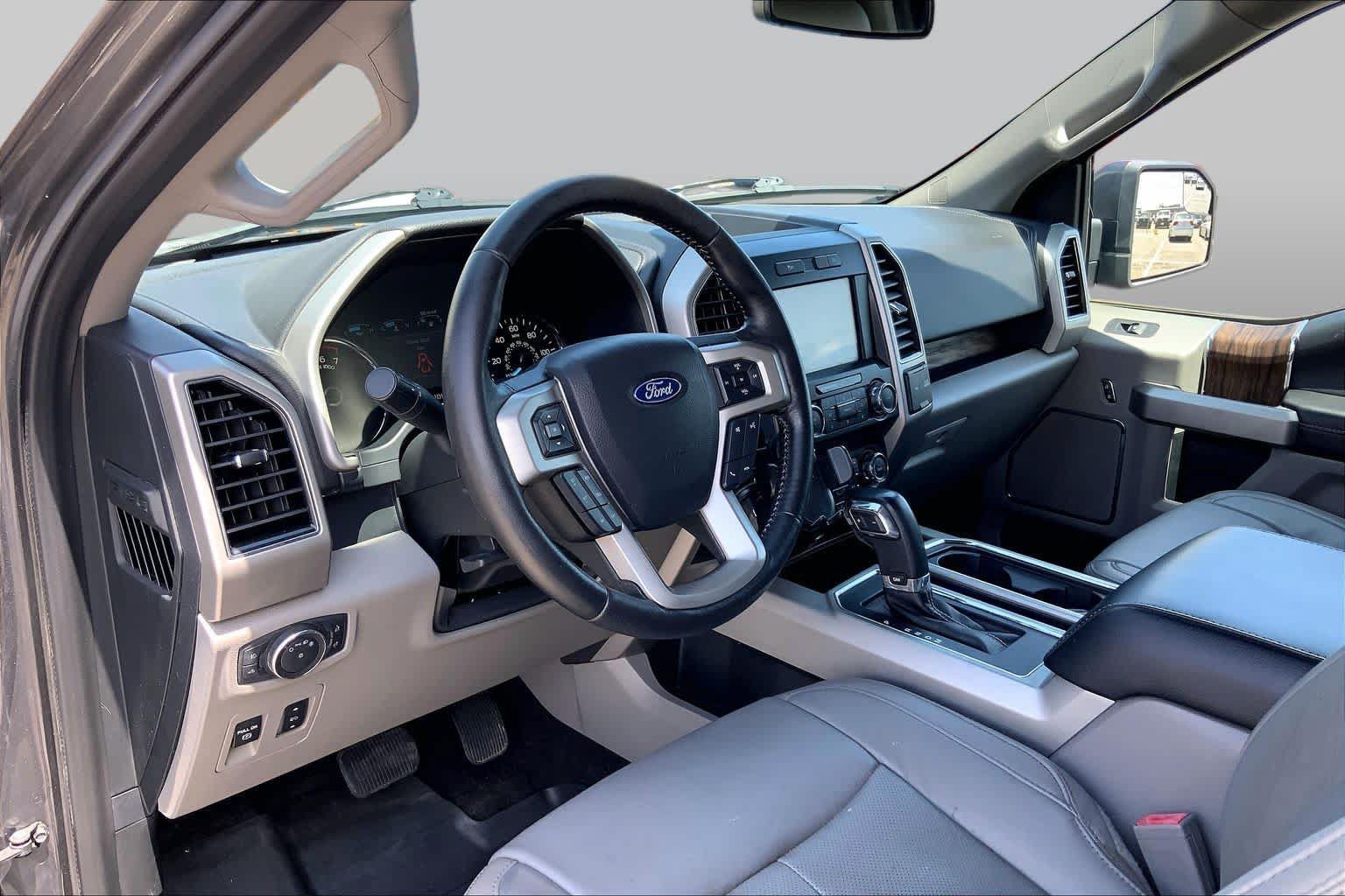 Certified 2019 Ford F150 Lariat RWD image 17