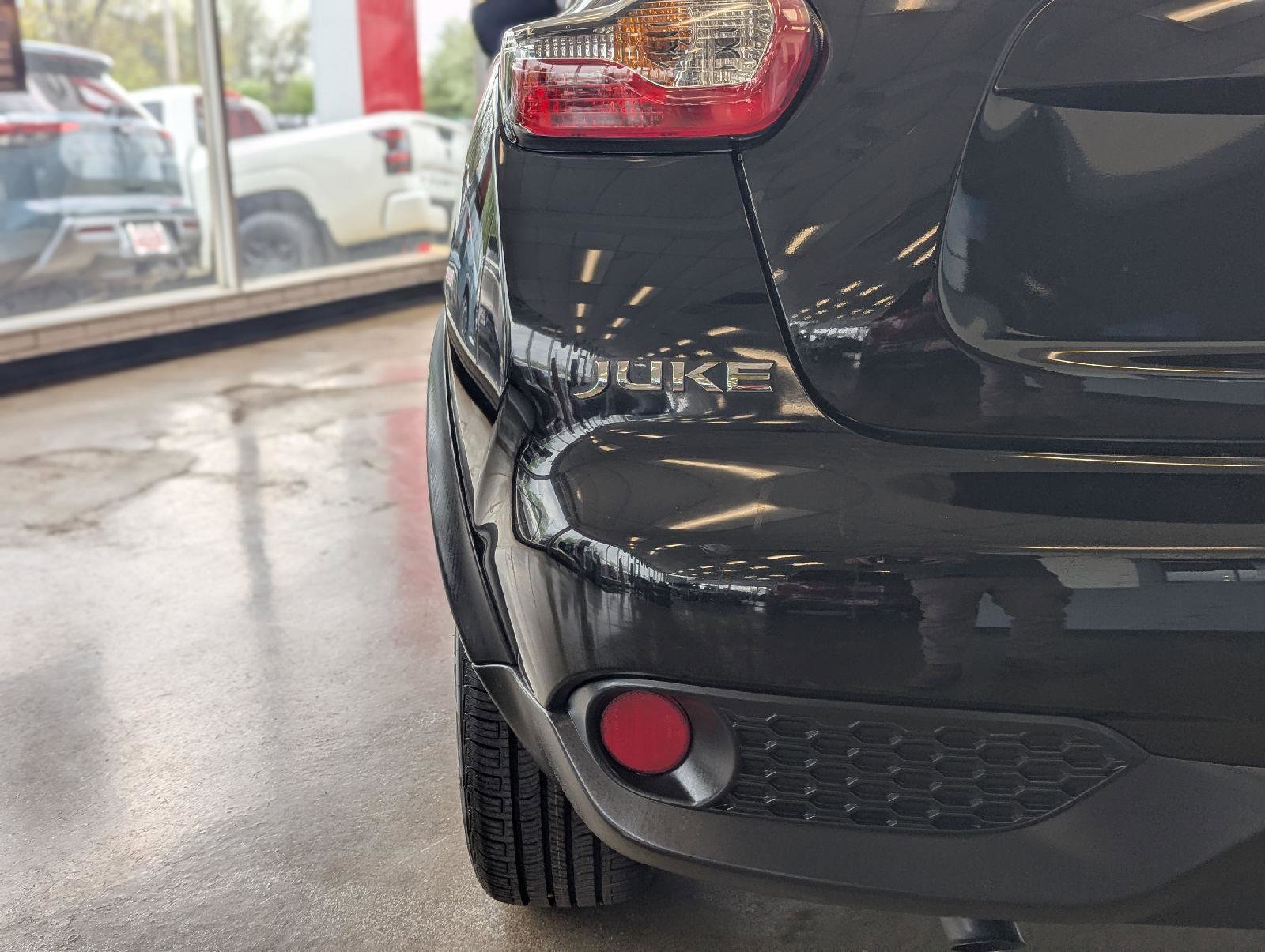 Used 2017 Nissan Juke SV AWD/4WD image 8