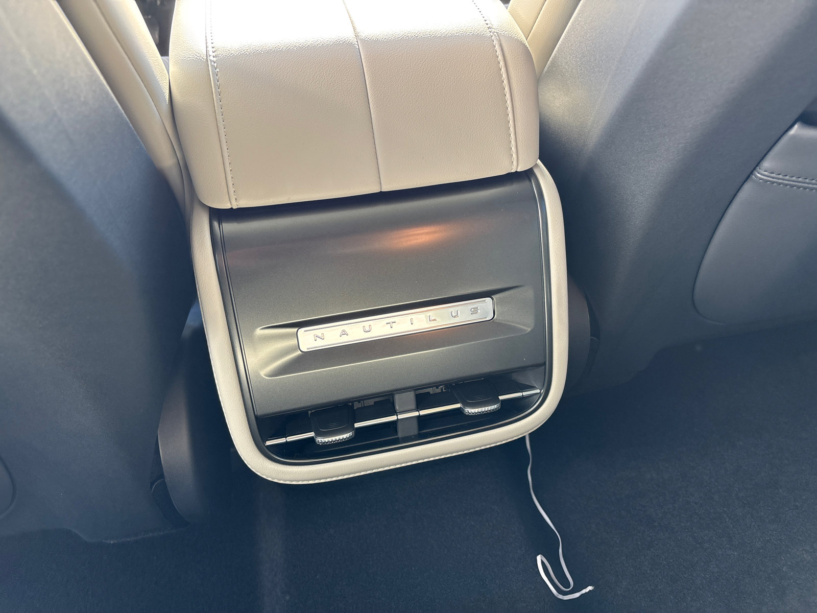 New 2026 Lincoln Nautilus Premier image 33