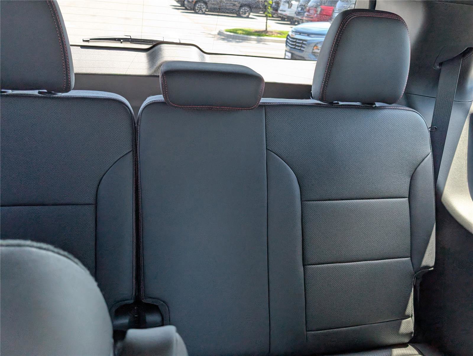 New 2026 Chevrolet Traverse Z71 w/ Driver Confidence Package AWD/4WD image 9