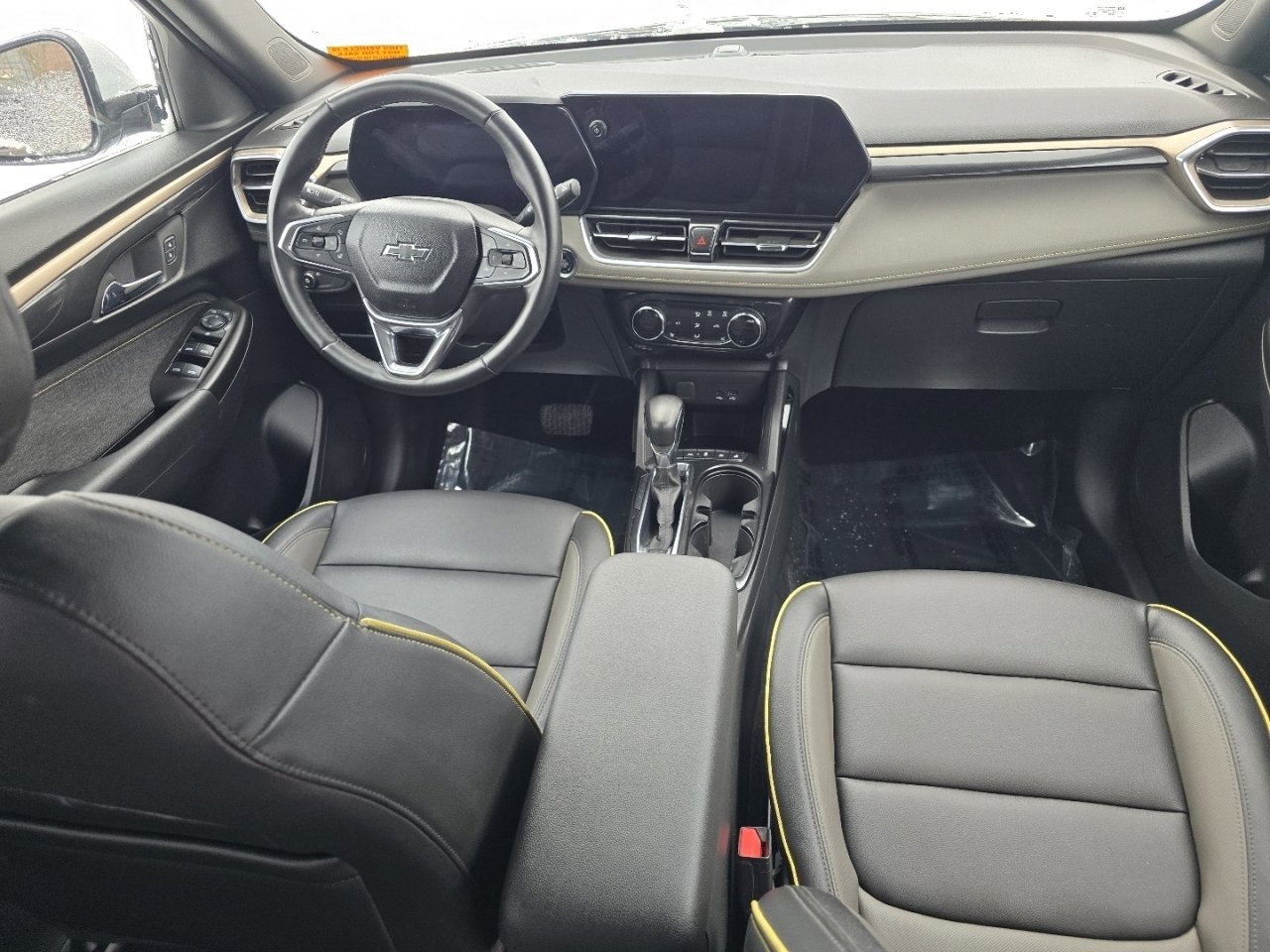 Used 2025 Chevrolet TrailBlazer ACTIV w/ Driver Confidence Package image 21