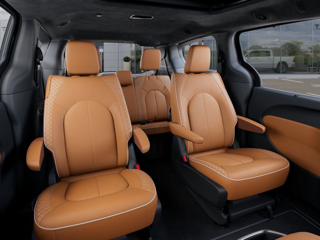 New 2026 Chrysler Pacifica Pinnacle image 16