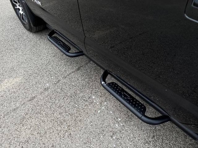 Certified 2023 Nissan Titan SV w/ Accessory Utility Package image 13