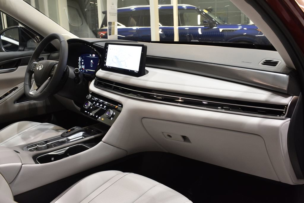 New 2026 INFINITI QX60 Luxe image 12
