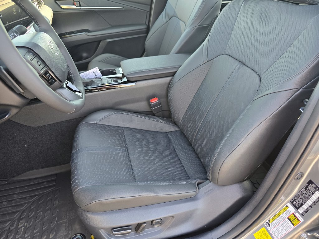 New 2026 Toyota Camry XSE w/ Premium Plus Package FWD image 26