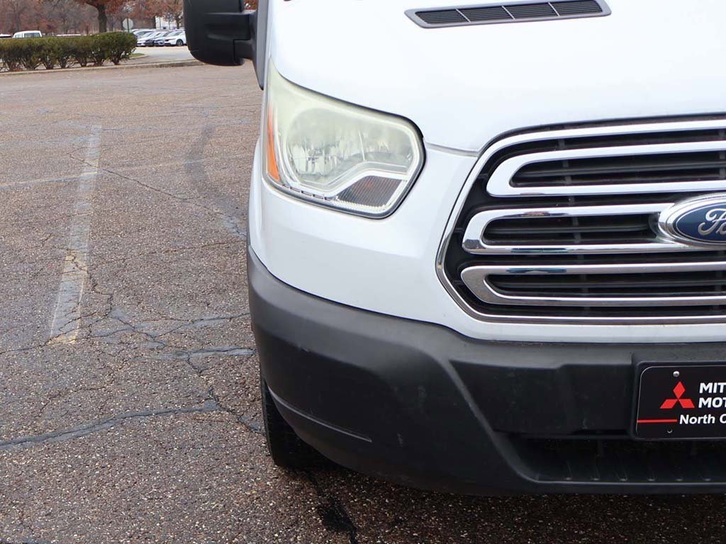 Used 2015 Ford Transit 350 XLT image 8