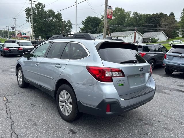 Used 2019 Subaru Outback 2.5i Premium AWD/4WD image 4