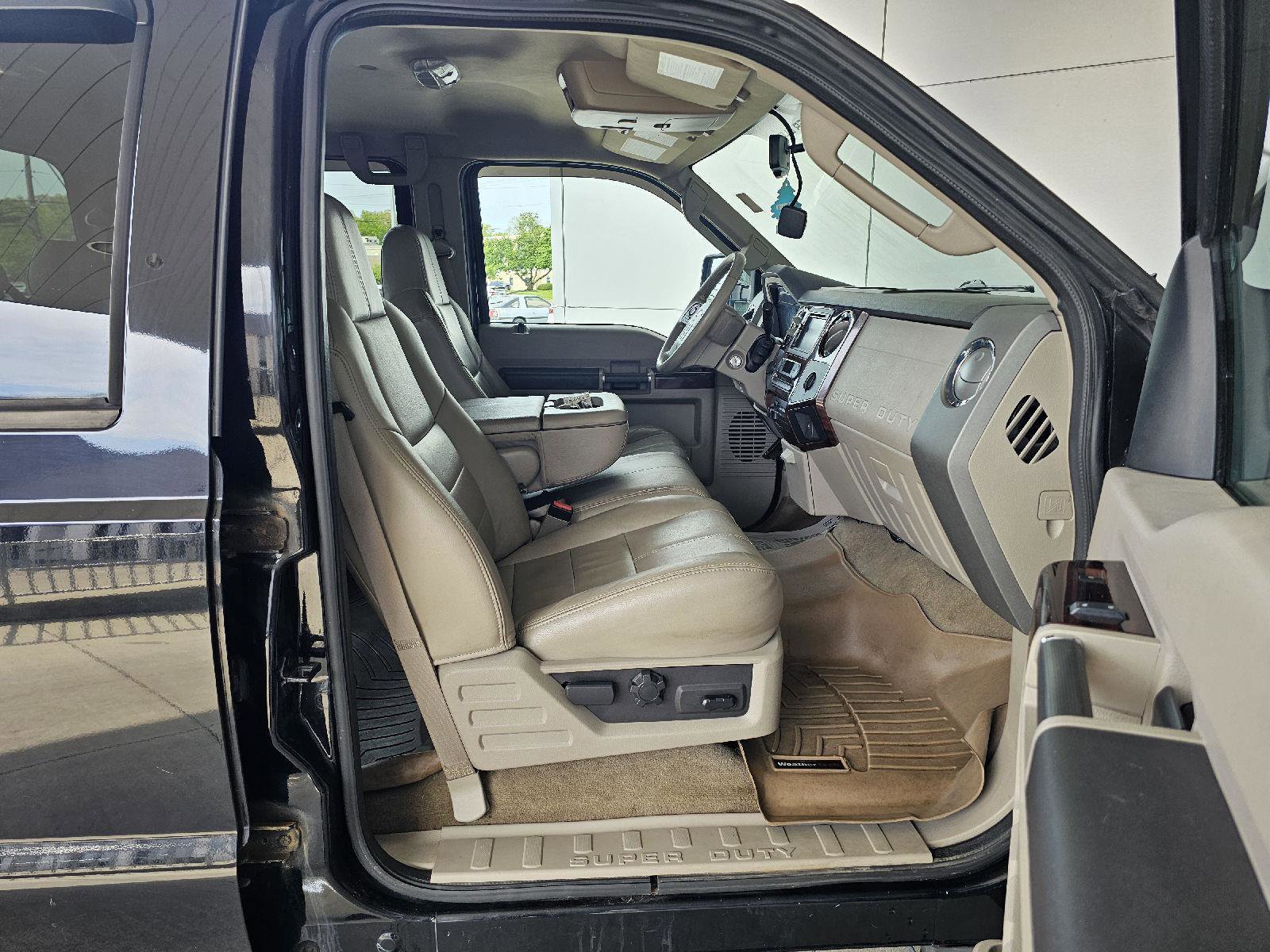 Used 2008 Ford F350 Lariat AWD/4WD image 12