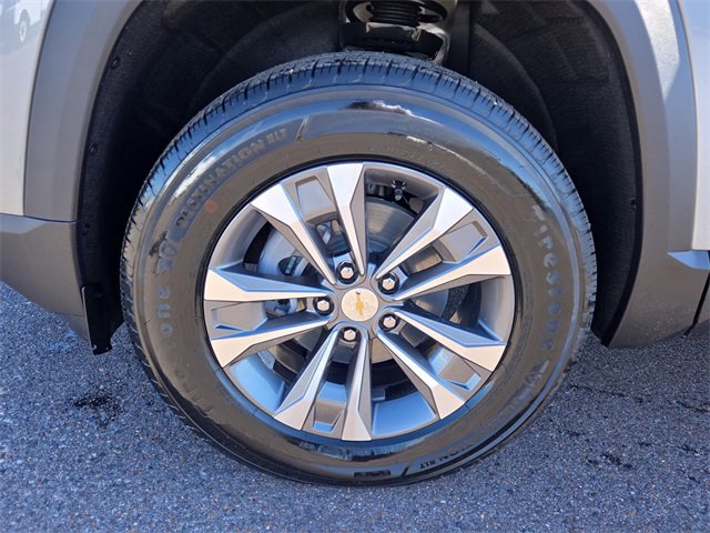 New 2026 Chevrolet Equinox LT w/ Convenience Package II image 12