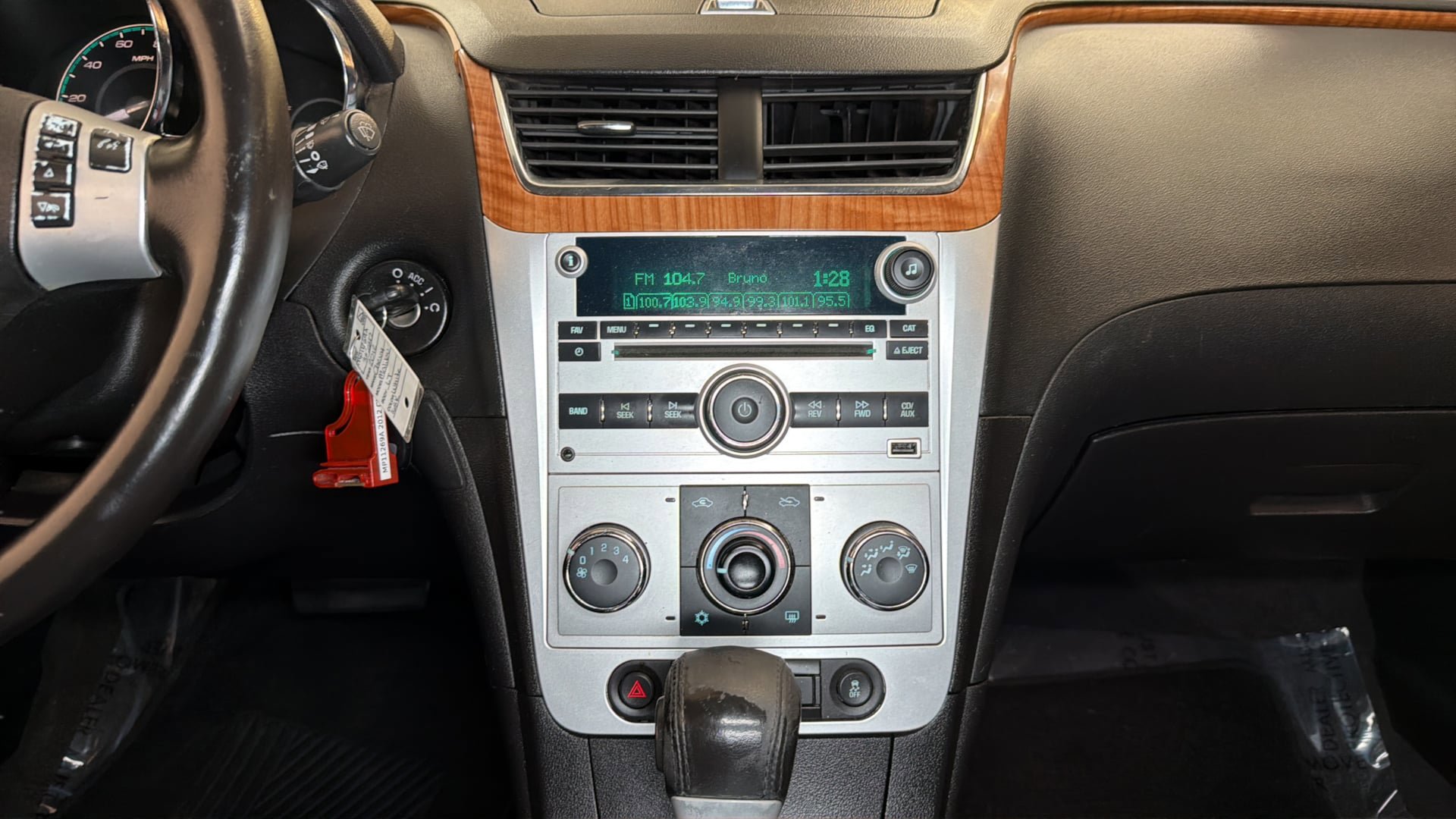 Used 2012 Chevrolet Malibu LT image 15