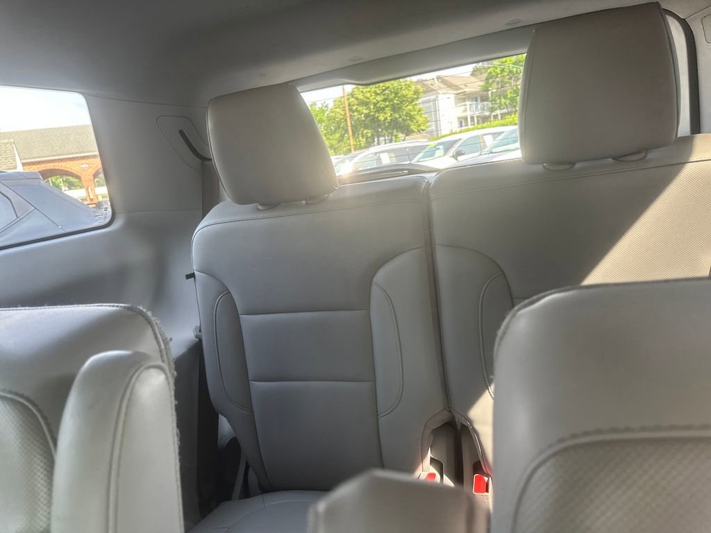 Used 2018 GMC Acadia SLT FWD image 19