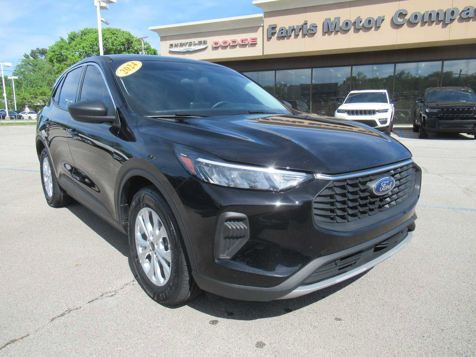 Used 2024 Ford Escape Active image 10
