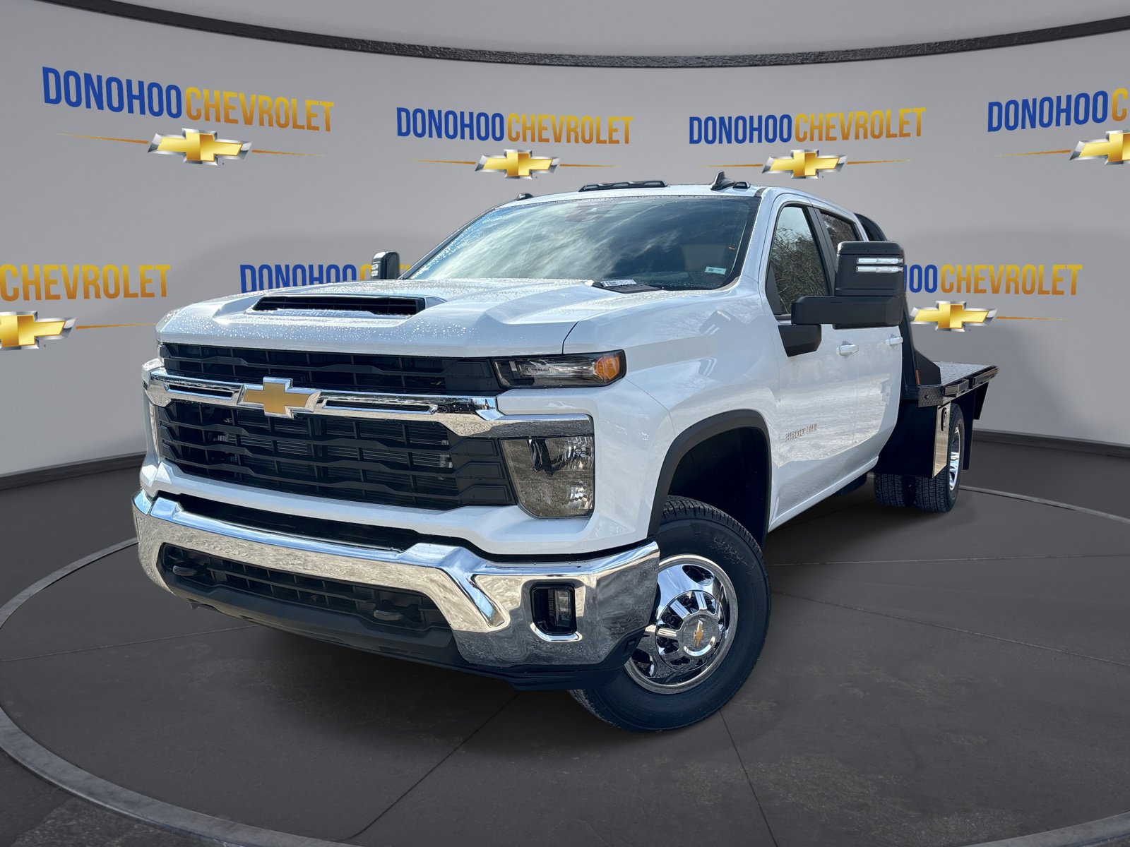 New 2026 Chevrolet Silverado 3500 LT w/ Convenience Package image 4