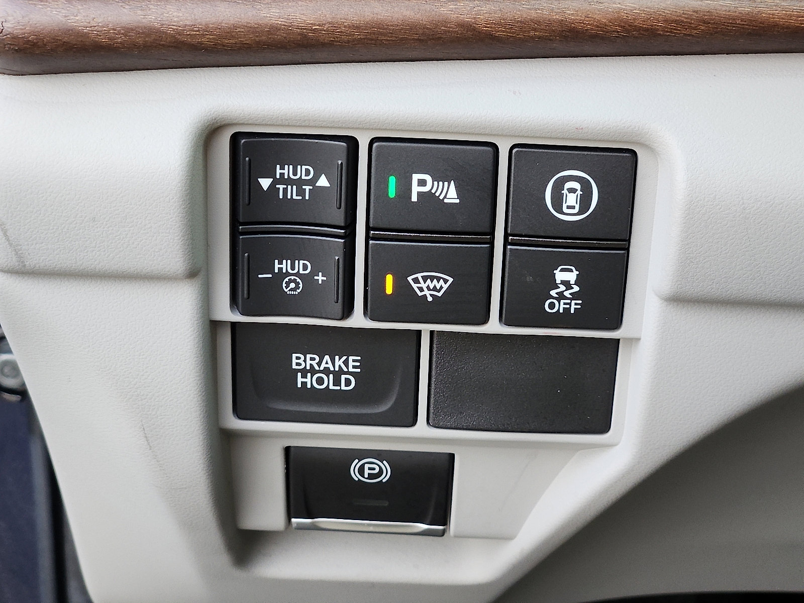 Certified 2024 Acura RDX SH-AWD w/ Advance Package image 26